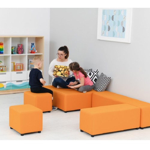 Grand pouf carré 4 enfants