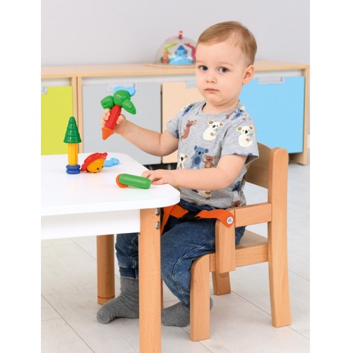 Fauteuil crèche avec ceinture de sécurité