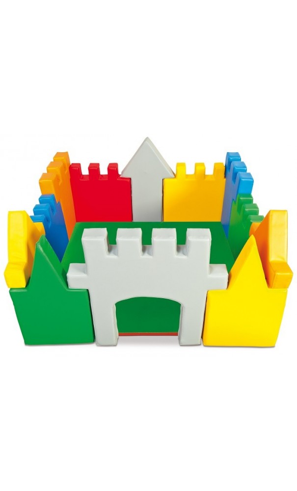 Construction de château par équipe avec différents jeux de construction
