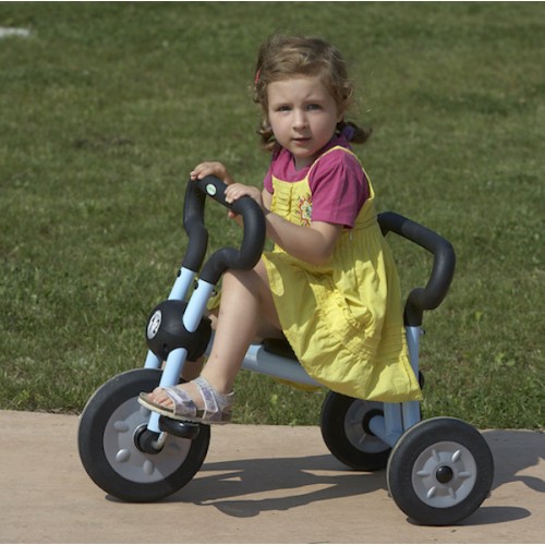 Tricycle draisienne crèche