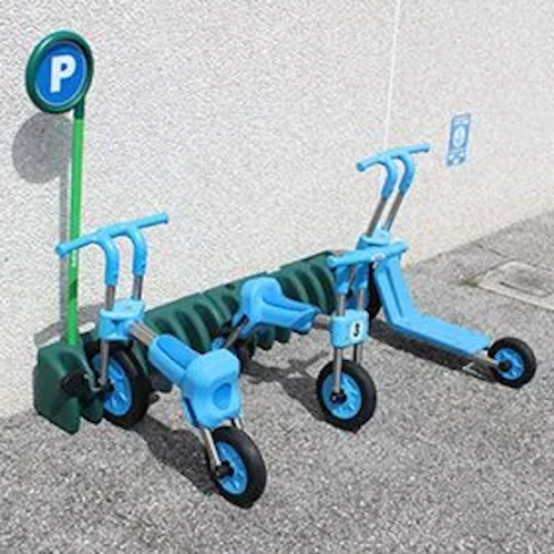 Parking tricycles crèche - maternelle