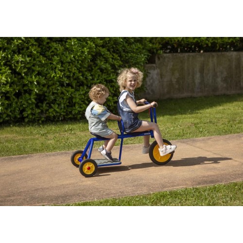 Tricycle biplace maternelle