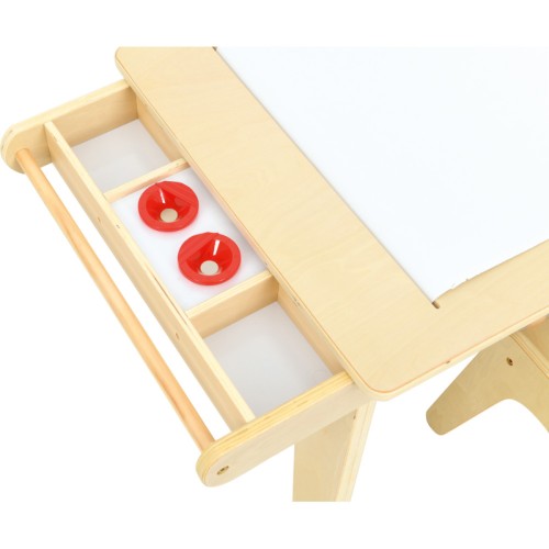 Table enfant pour art plastique