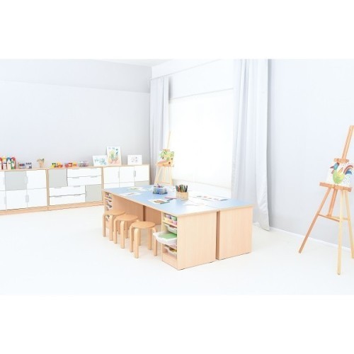 Longue table salle de classe primaire