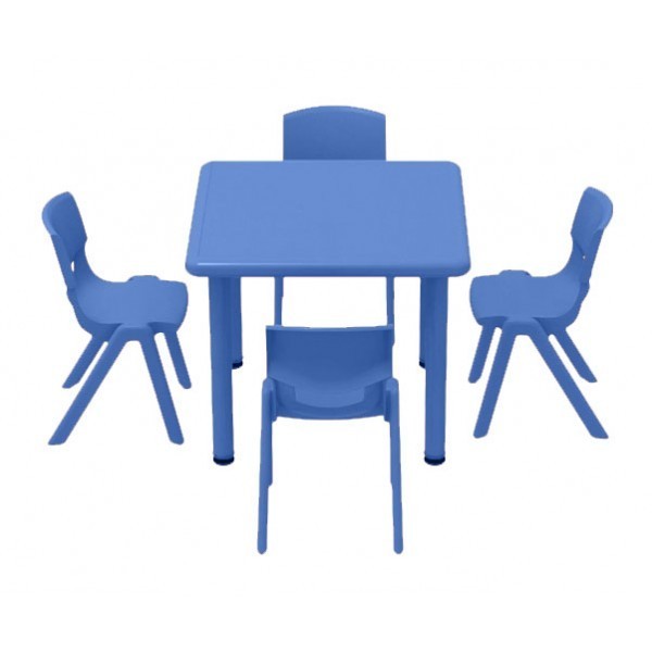 Table d’activité carrée et chaises