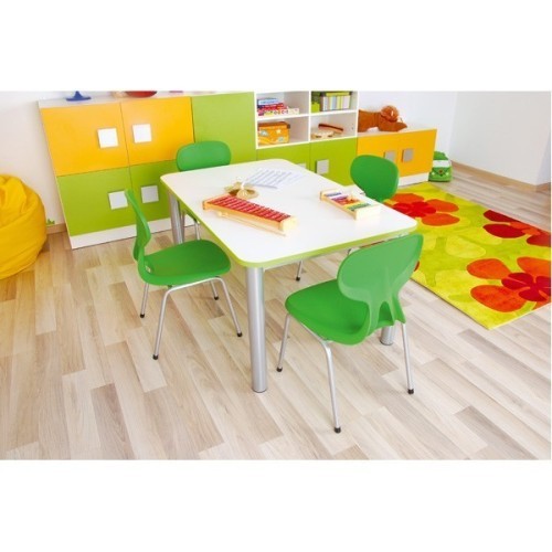 Chaise coque plastique maternelle