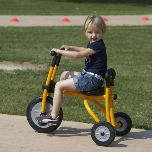 Tricycle école maternelle