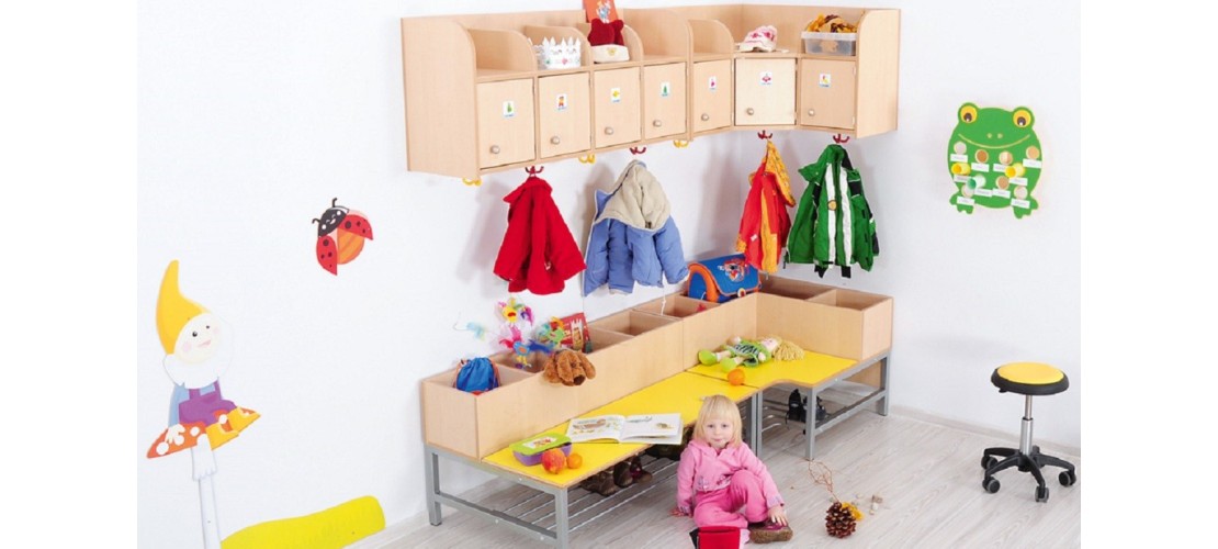 Mobilier d'accueil crèche